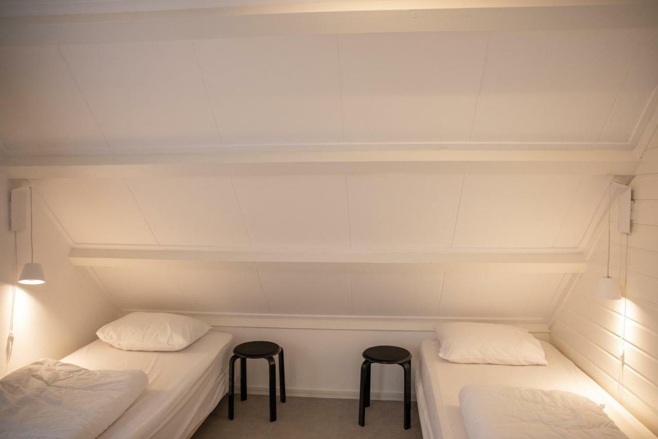 Appartementen Zeerust De Koog  Bagian luar foto