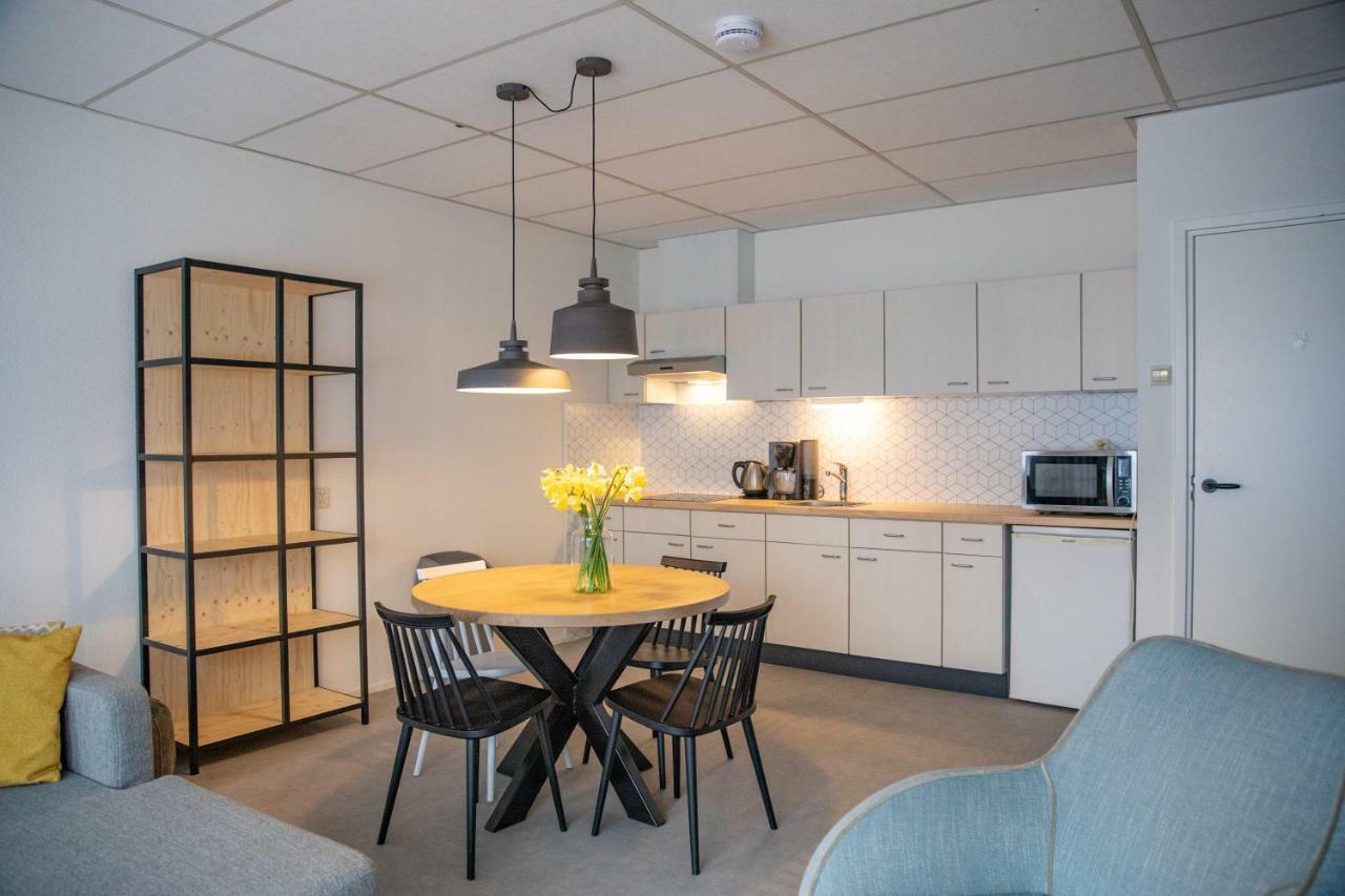 Appartementen Zeerust De Koog  Bagian luar foto